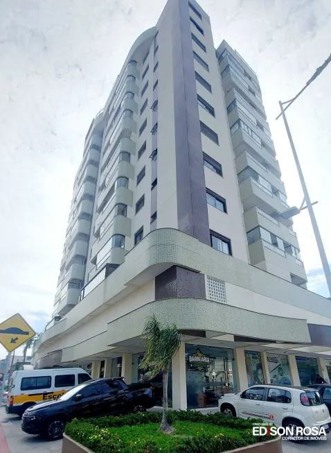 Foto 1 de Apartamento com 3 Quartos à venda, 88m² em Floresta, São José