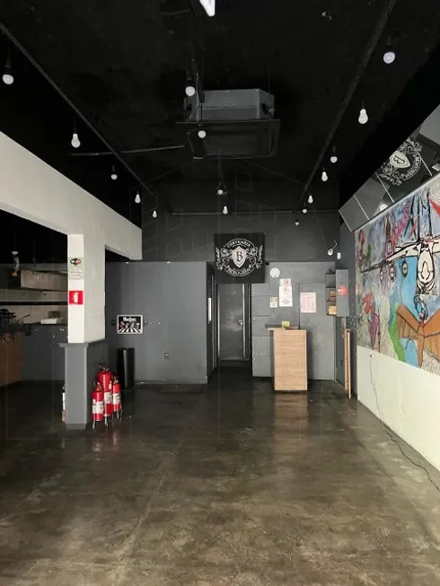 Foto 1 de Ponto Comercial para alugar, 120m² em Vila Olímpia, São Paulo