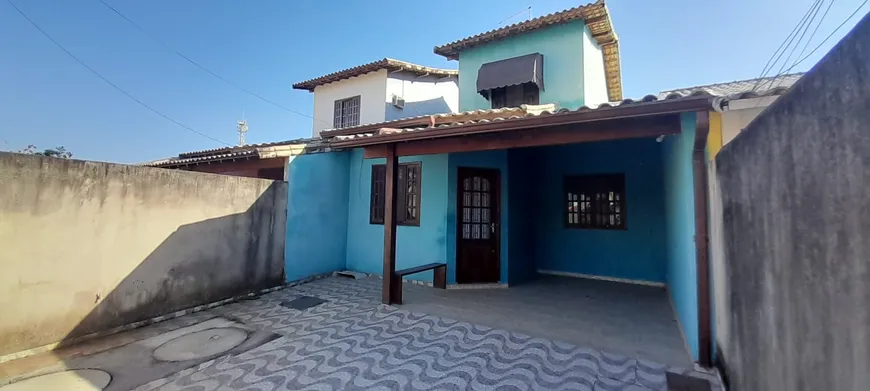 Foto 1 de Casa com 3 Quartos à venda, 100m² em Centro, Maricá