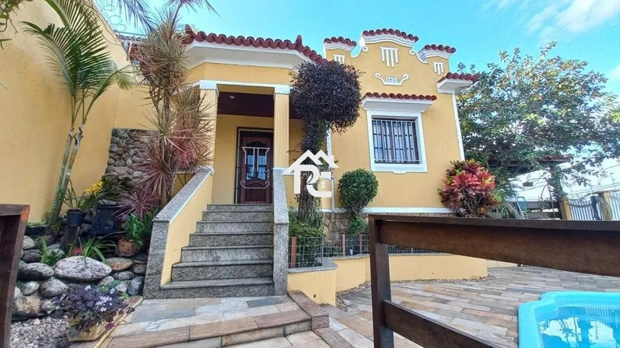 Foto 1 de Casa com 3 Quartos à venda, 183m² em Largo do Barradas, Niterói