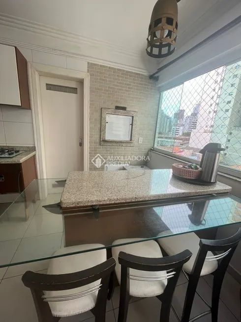 Foto 1 de Apartamento com 3 Quartos à venda, 99m² em Centro, Balneário Camboriú