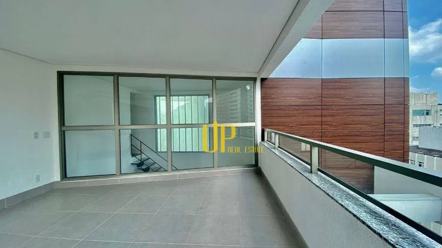 Foto 1 de Cobertura com 3 Quartos à venda, 540m² em Jardim Paulista, São Paulo