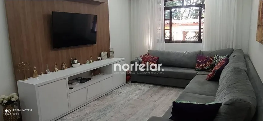 Foto 1 de Sobrado com 3 Quartos à venda, 224m² em Parque São Domingos, São Paulo