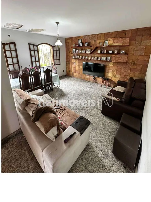 Foto 1 de Casa com 4 Quartos à venda, 360m² em Serrano, Belo Horizonte