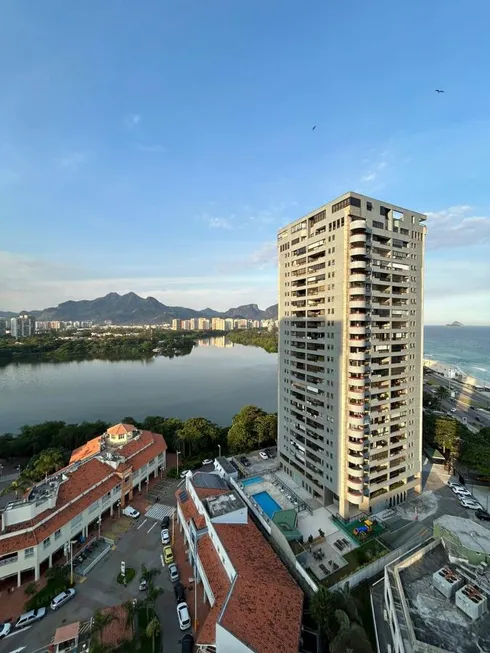 Foto 1 de Apartamento com 2 Quartos à venda, 80m² em Barra da Tijuca, Rio de Janeiro