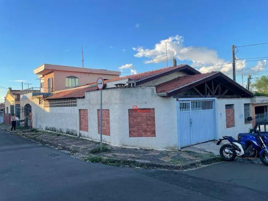 Foto 1 de Casa com 4 Quartos à venda, 199m² em Centro, Santa Bárbara D'Oeste