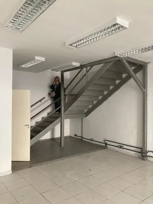 Foto 1 de Ponto Comercial para alugar, 83m² em Centro, Niterói