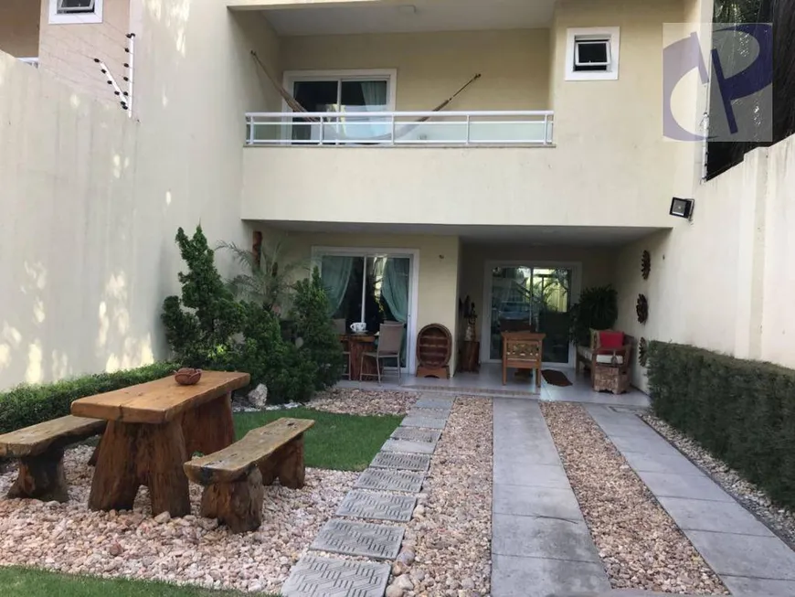 Foto 1 de Casa com 4 Quartos à venda, 174m² em Cambeba, Fortaleza