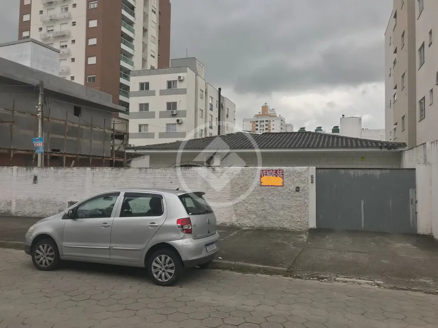 Foto 1 de Casa com 2 Quartos à venda, 600m² em Passa Vinte, Palhoça