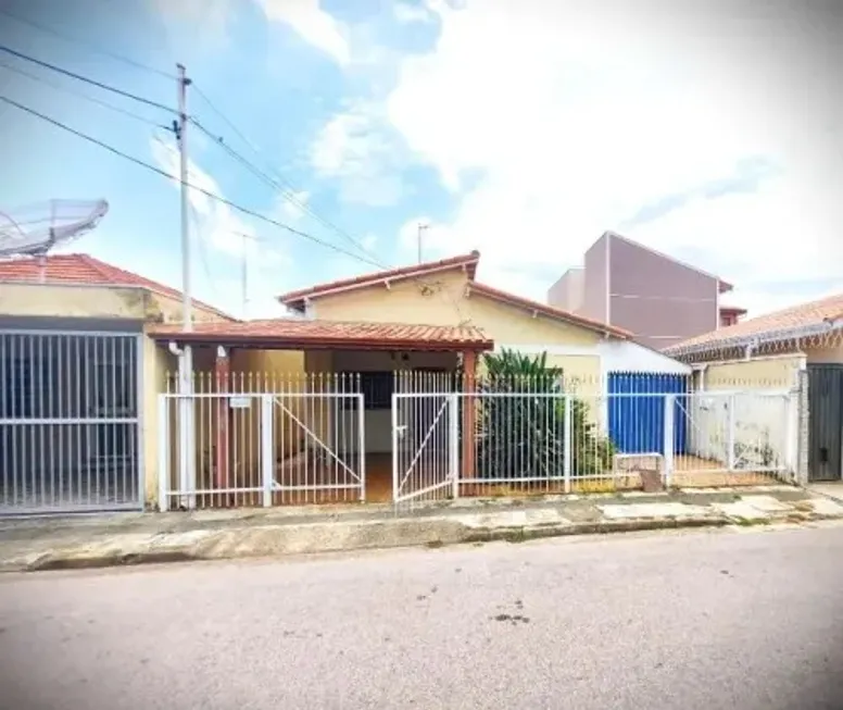 Foto 1 de Casa com 2 Quartos à venda, 157m² em Vila Rio Branco, Jundiaí