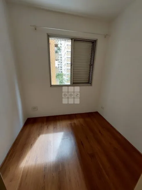 Foto 1 de Apartamento com 3 Quartos para venda ou aluguel, 70m² em Moema, São Paulo