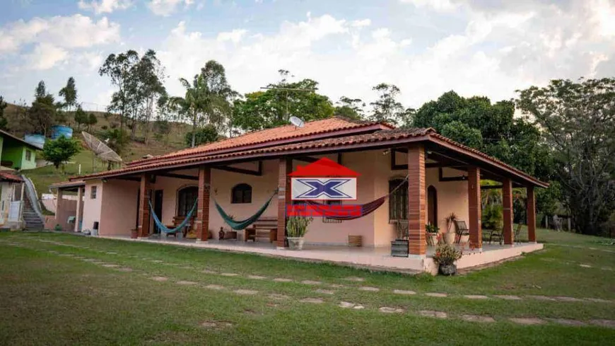 Foto 1 de Fazenda/Sítio com 9 Quartos à venda, 400m² em Saboó, São Roque
