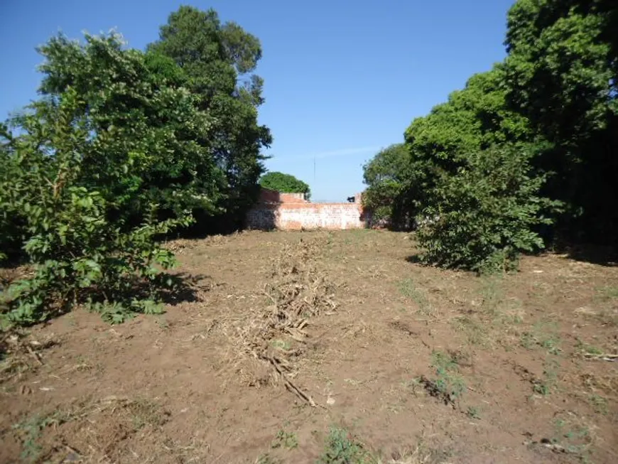 Foto 1 de Lote/Terreno à venda, 1800m² em Centro, Ibaté