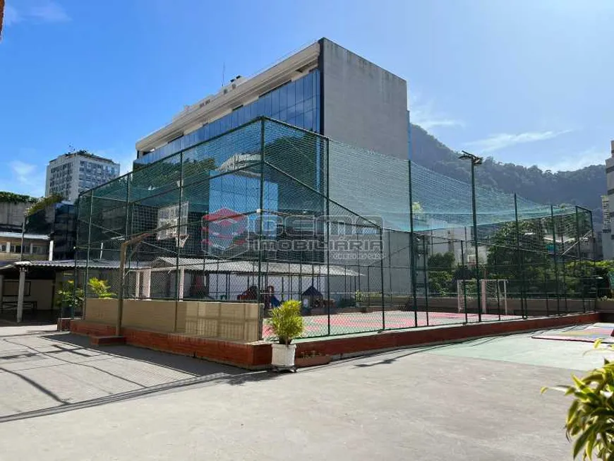 Foto 1 de Casa de Condomínio com 4 Quartos à venda, 280m² em Botafogo, Rio de Janeiro