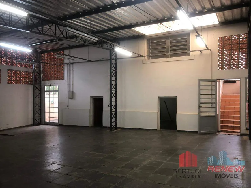 Foto 1 de com 3 Quartos para alugar, 480m² em Centro, Vinhedo