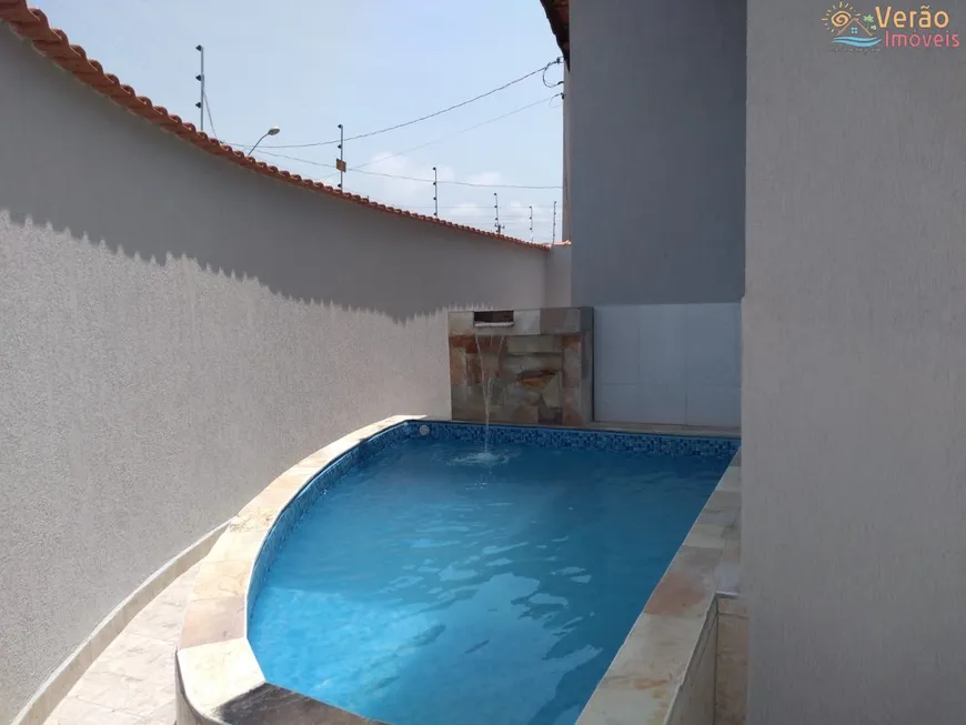 Foto 1 de Casa com 2 Quartos à venda, 63m² em Balneario Plataforma, Mongaguá