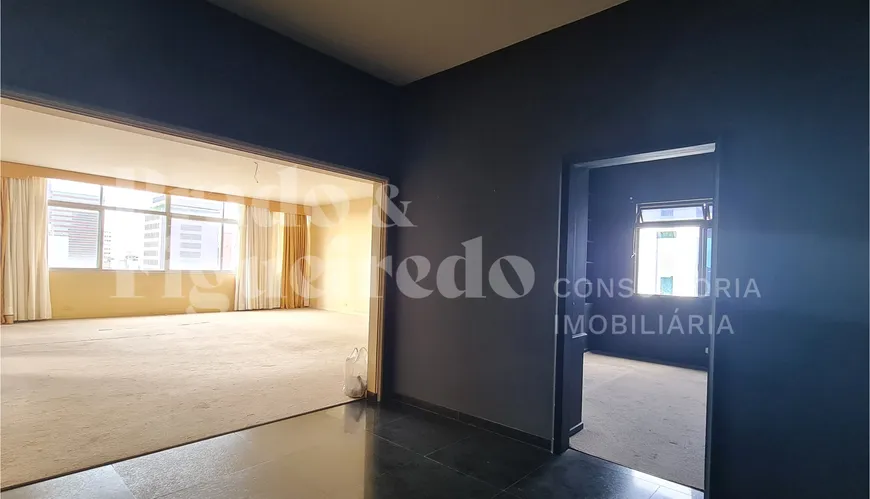 Foto 1 de Apartamento com 4 Quartos à venda, 349m² em Cerqueira César, São Paulo