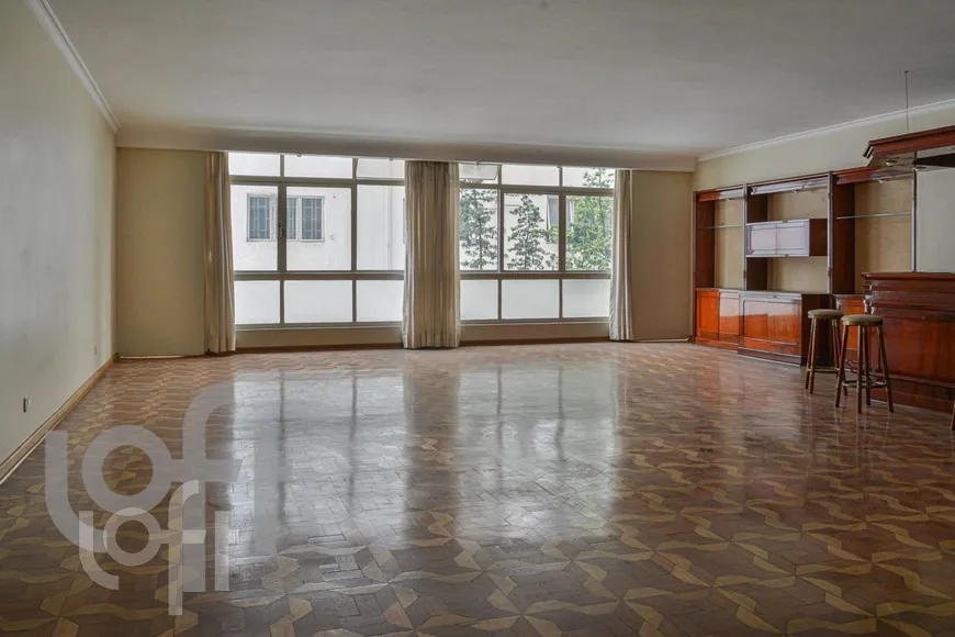 Foto 1 de Apartamento com 3 Quartos à venda, 201m² em Jardim Paulista, São Paulo