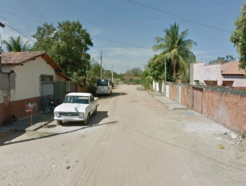 Foto 1 de Lote/Terreno à venda, 360m² em Centro, Januária