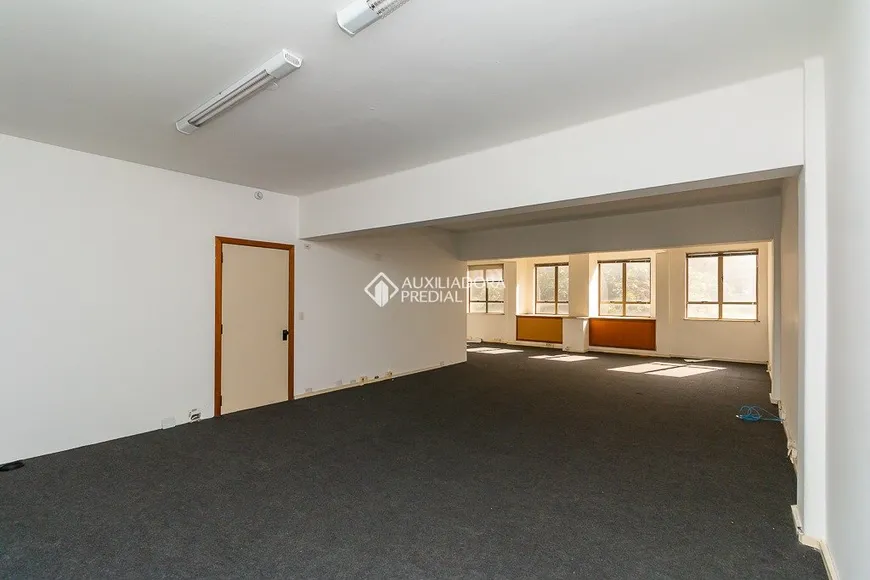 Foto 1 de Sala Comercial para alugar, 95m² em Centro Histórico, Porto Alegre