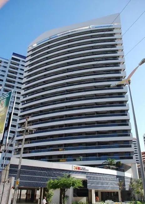 Foto 1 de Apartamento com 2 Quartos à venda, 64m² em Meireles, Fortaleza