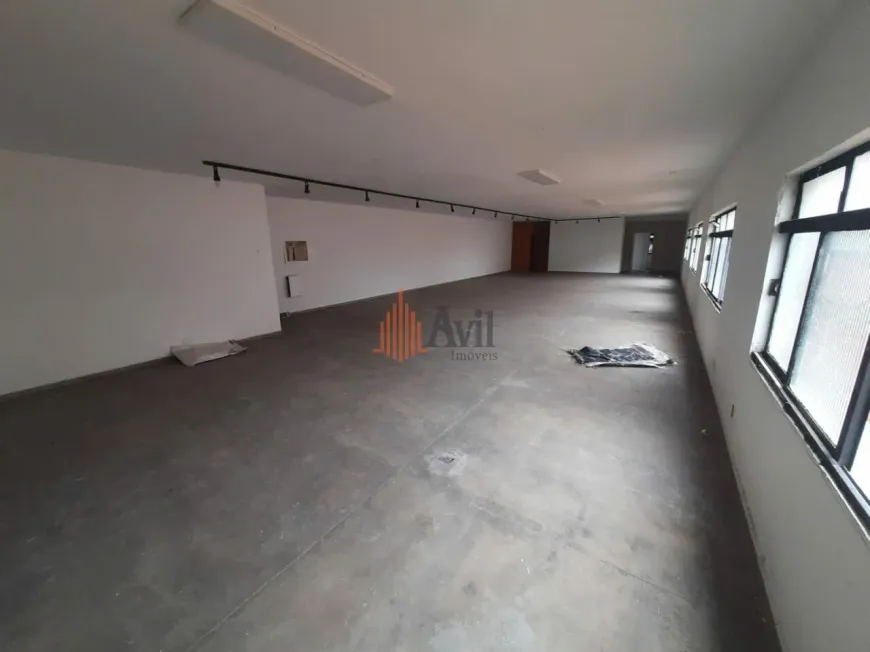 Foto 1 de Imóvel Comercial para alugar, 250m² em Vila Carrão, São Paulo