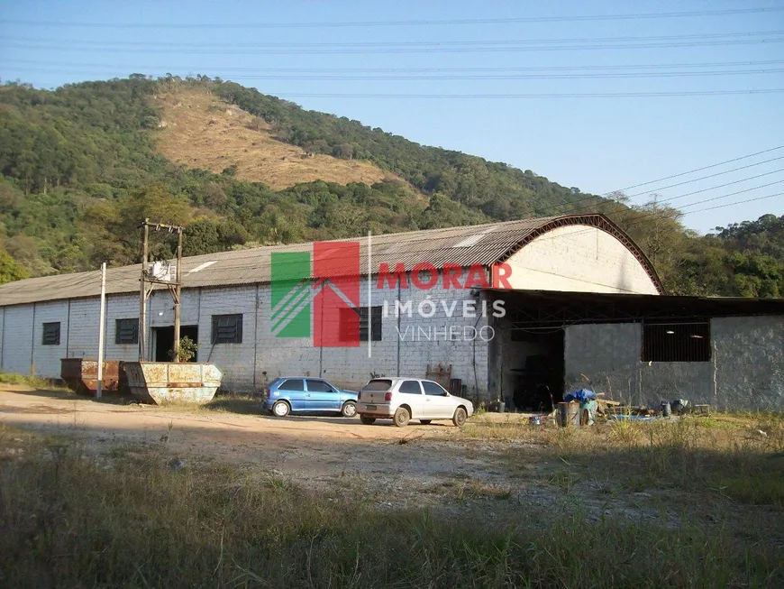 Foto 1 de Galpão/Depósito/Armazém à venda, 1200m² em Laranjeiras, Caieiras