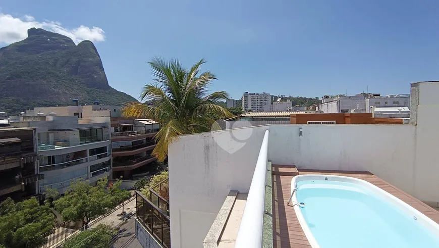 Foto 1 de Cobertura com 3 Quartos à venda, 322m² em Jardim Oceanico, Rio de Janeiro