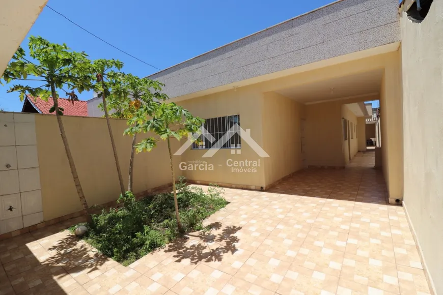 Foto 1 de Casa com 3 Quartos à venda, 110m² em Nova Peruíbe, Peruíbe