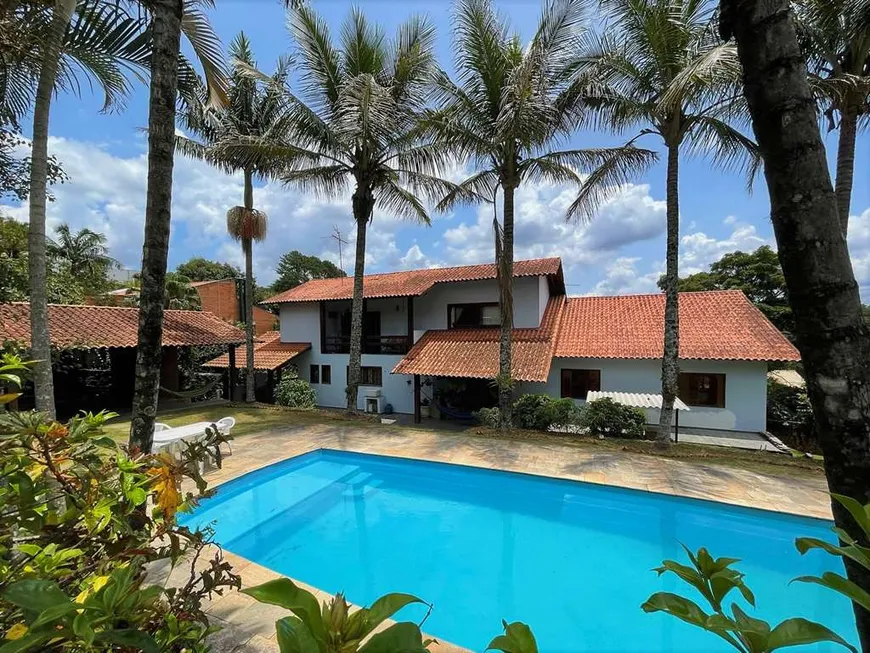 Foto 1 de Casa de Condomínio com 6 Quartos para venda ou aluguel, 1661m² em Granja Viana, Cotia