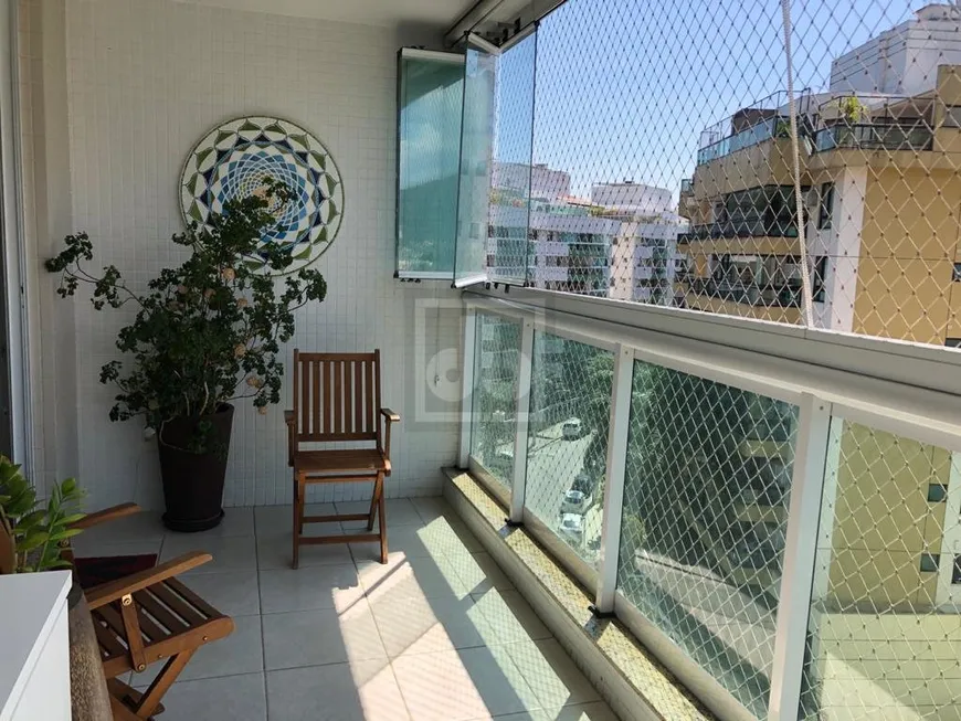 Foto 1 de Apartamento com 3 Quartos à venda, 120m² em Charitas, Niterói