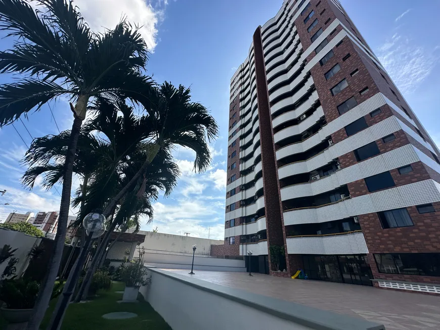 Foto 1 de Apartamento com 3 Quartos à venda, 122m² em Joaquim Tavora, Fortaleza