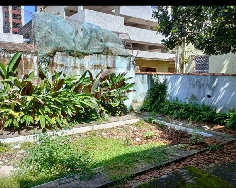Foto 1 de Sobrado com 5 Quartos para alugar, 360m² em Boqueirão, Santos