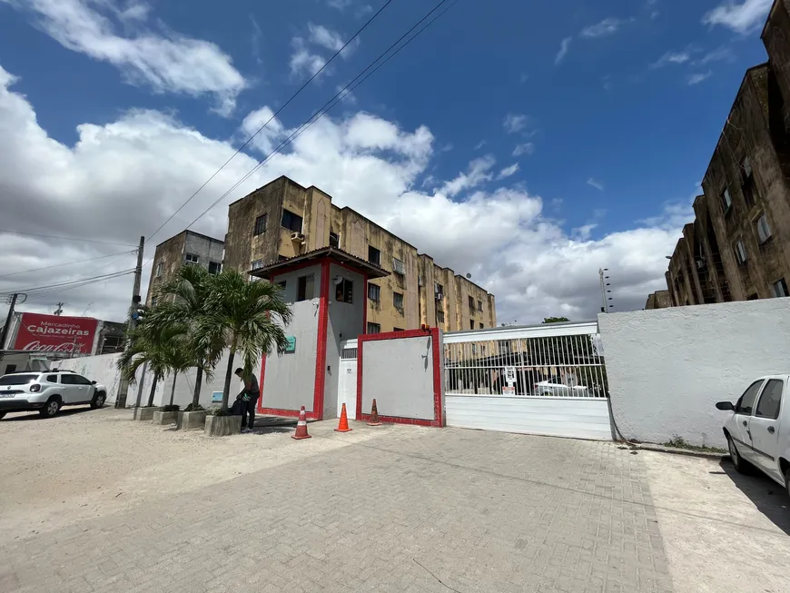 Foto 1 de Apartamento com 3 Quartos para alugar, 65m² em Cajazeiras, Fortaleza