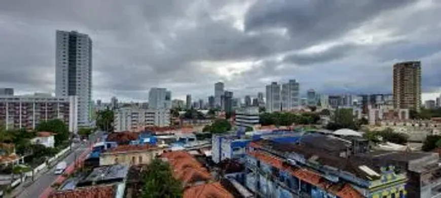 Foto 1 de Apartamento com 3 Quartos à venda, 110m² em Boa Vista, Recife