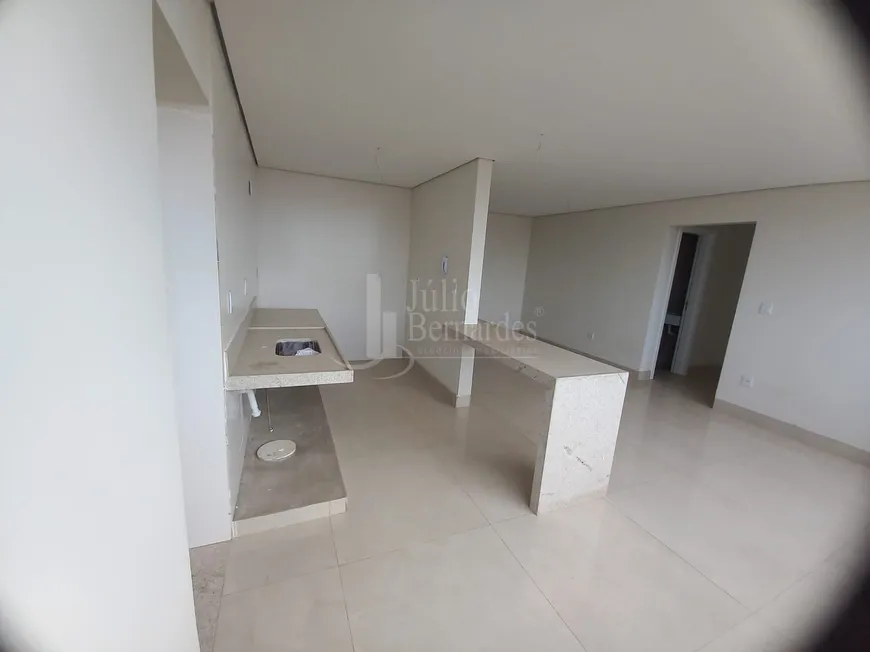 Foto 1 de Apartamento com 3 Quartos para venda ou aluguel, 90m² em Todos os Santos, Montes Claros