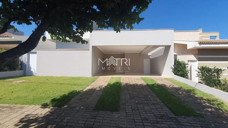 Foto 1 de Casa de Condomínio com 3 Quartos à venda, 220m² em Jardim Magnólias, Araraquara