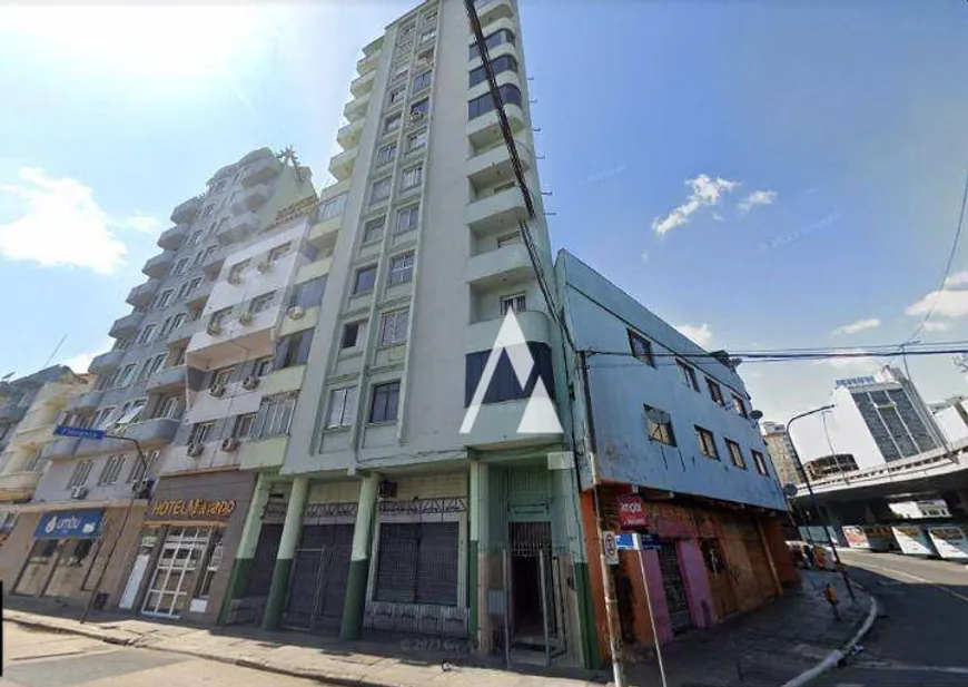 Foto 1 de Apartamento com 2 Quartos à venda, 39m² em Floresta, Porto Alegre