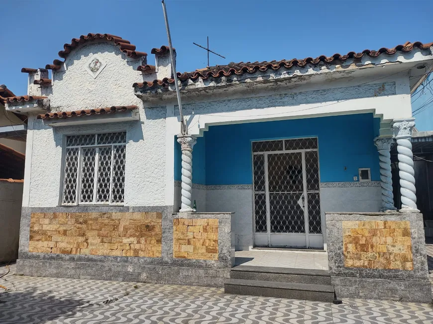 Foto 1 de Casa com 3 Quartos à venda, 150m² em Realengo, Rio de Janeiro