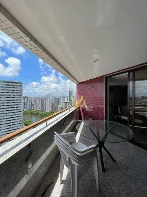 Foto 1 de Apartamento com 4 Quartos à venda, 273m² em Graças, Recife