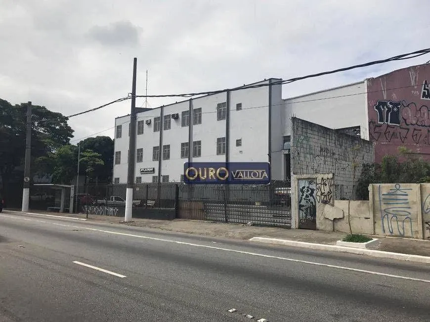 Foto 1 de Galpão/Depósito/Armazém à venda, 1882m² em Móoca, São Paulo