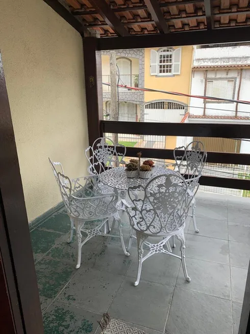 Foto 1 de Casa com 3 Quartos à venda, 191m² em Vila Santa Cecília, Volta Redonda