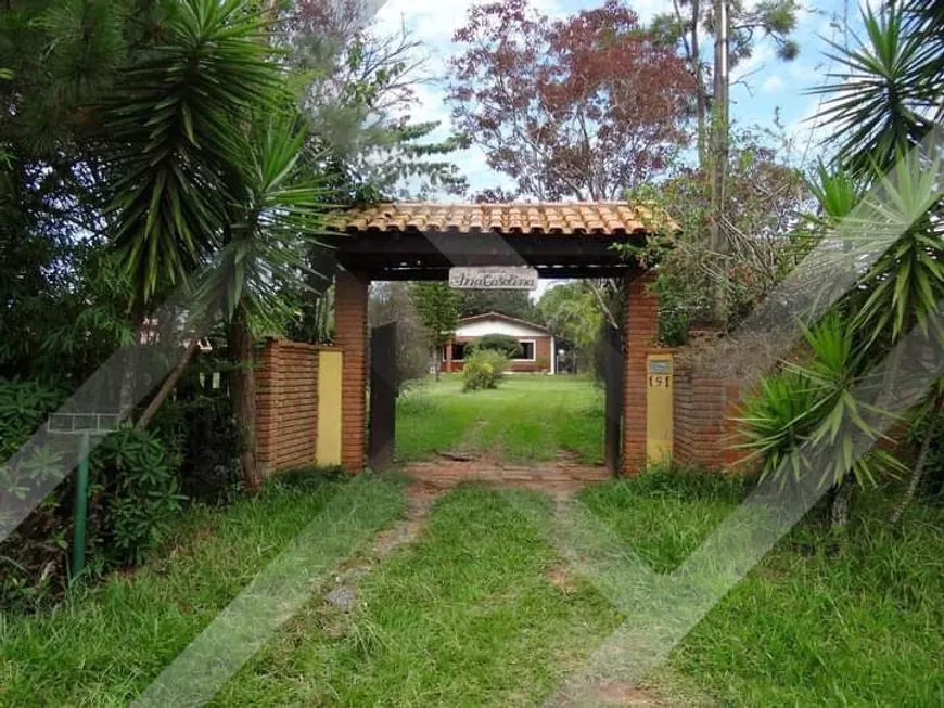 Foto 1 de Fazenda/Sítio com 5 Quartos à venda, 250m² em , Sarapuí