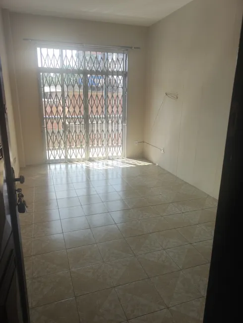 Foto 1 de Apartamento com 2 Quartos para alugar, 52m² em Bancários, Rio de Janeiro