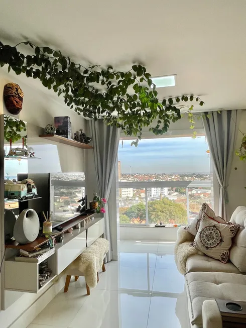 Foto 1 de Apartamento com 2 Quartos à venda, 66m² em Vila Rosa, Goiânia