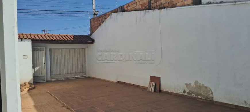 Foto 1 de Cobertura com 3 Quartos para alugar, 255m² em Jardim Pinheiros Vila Xavier, Araraquara