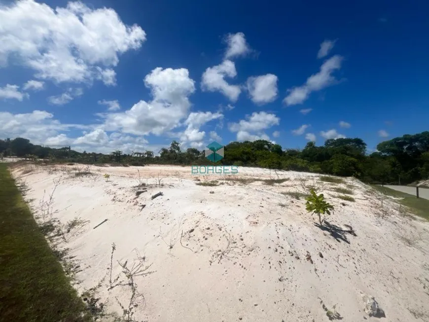 Foto 1 de Lote/Terreno à venda, 700m² em Praia do Forte, Mata de São João