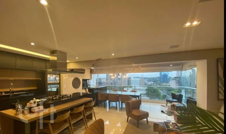 Foto 1 de Apartamento com 2 Quartos à venda, 130m² em Brooklin, São Paulo