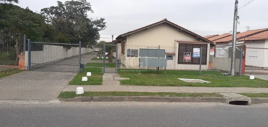 Foto 1 de Casa com 2 Quartos à venda, 81m² em Ponta Grossa, Porto Alegre