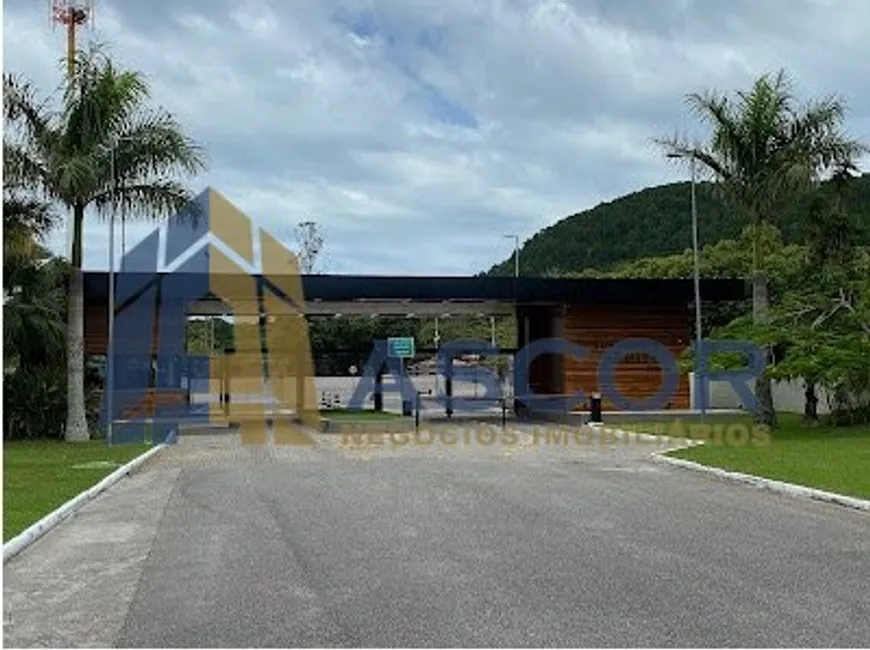 Foto 1 de Lote/Terreno à venda, 908m² em Jurerê Internacional, Florianópolis